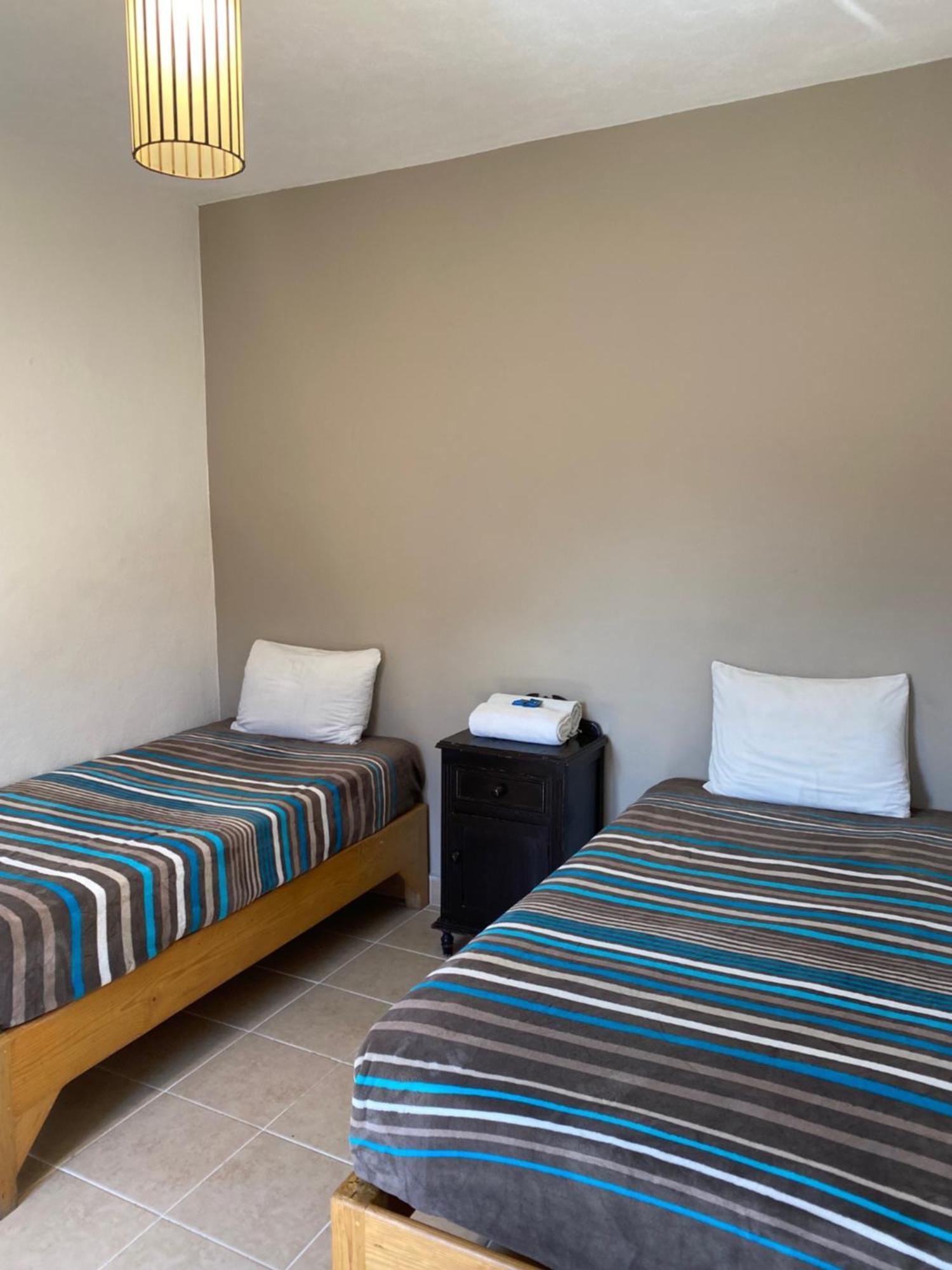 Hostel Inn Альенде Экстерьер фото